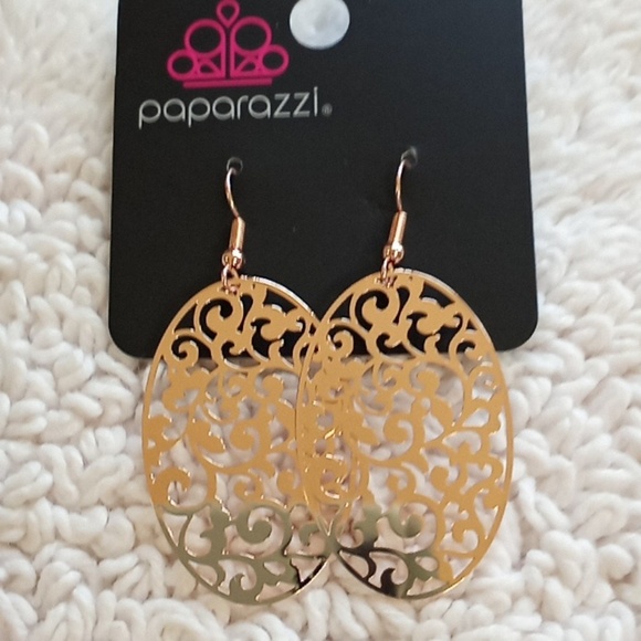 Secret Orchards Rose Gold Earrings - Picture 1 of 3